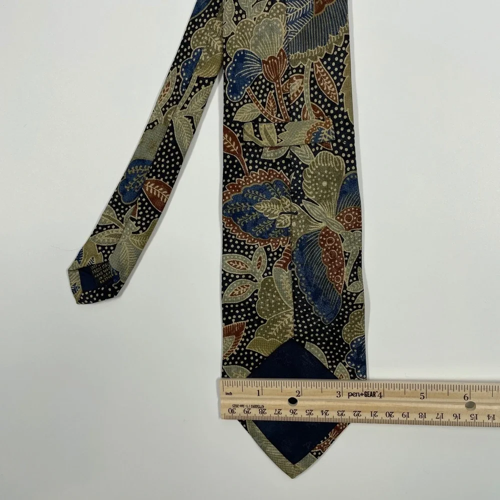 AKM Multicolor Batik Floral Silk Necktie Mens OS